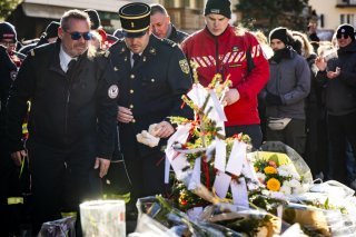 David Vocat, le commandant du CSI Crans-Montana, met en garde contre une arnaque suite à la tragédie du bar "Le Constellation".