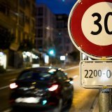 Le canton de Vaud et la Ville de Lausanne peuvent intégrer le 30 km/h nocturne à la palette d’outils de l’assainissement du bruit routier (archives).
