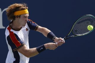 Rublev a dominé Karlovic en trois sets lundi