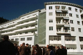 La vente prévoit que l'exploitation de la clinique soit conservée, avec le personnel, pour une durée d'au moins deux ans (archives). Keystone/RENE RITLER