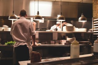 cuisine apprentissage / image d'illustration