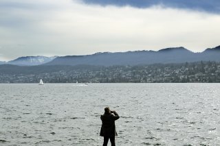 Le lac de Zurich, à l'instar d'autres lacs d'Europe, présente une très faible diversité de bactéries actives dans l'élimination de l'ammonium (image symbolique).