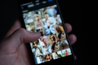 Le géant mondial de la pornographie Mindgeek, qui possède notamment le très populaire site Pornhub, a bloqué mardi tous les accès à sa plateforme en Utah (archives).