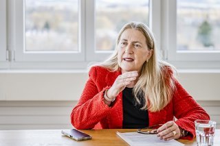 Le SECO est en train de déterminer le montant des avoirs de la banque centrale russe en Suisse, selon Helene Budliger Artieda (archives).