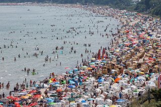 L'été en Suisse et séjours à l'étranger au printemps, propose l'ombudsman de la branche suisse des voyages (archives).