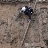 Les archéologues ont découvert les restes de 42 personnes enterrées dans le cimetière.