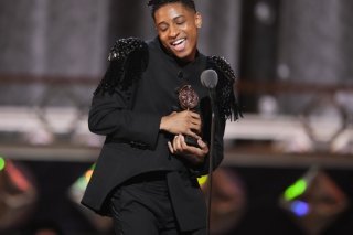 Myles Frost, 22 ans, a reçu le Tony Award du meilleur acteur de comédie musicale pour sa performance dans "MJ the Musical", un biopic sur Michael Jackson.