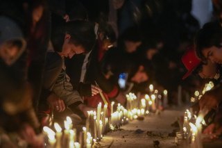 Les cérémonies du 50e anniversaire du coup d'Etat du général Pinochet se sont terminées avec une veillée aux chandelles.