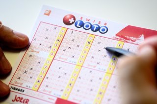 Lors du prochain tirage samedi, 13,2 millions de francs seront en jeu (image d'illustration). Keystone/LAURENT GILLIERON