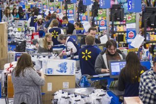 La consommation des ménages américains, moteur de l'économie, est restée robuste (archives). KEYSTONE/AP Invision/GUNNAR RATHBUN