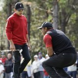 Tiger Woods et son fils Charlie feront à nouveau équipe KEYSTONE/FR170029 AP/KEVIN KOLCZYNSKI