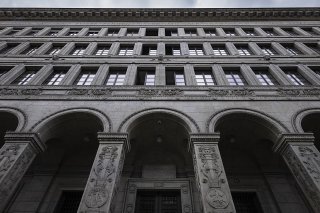 L'institut d'émission cessera, également à partir du 1er décembre, de rémunérer la différence entre les réserves minimales requises, pour les titulaires de compte soumis à l'obligation d'en détenir, et le numéraire détenu.(KEYSTONE/Michael Buholzer). KEYSTONE/MICHAEL BUHOLZER