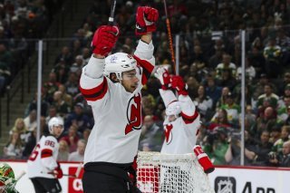 La joie de Timo Meier, auteur d'un des cinq buts des Devils jeudi KEYSTONE/AP/Matt Krohn