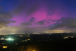 Le phénomène, rare en Suisse, était déjà survenu dans la nuit du 24 au 25 septembre. X / Meteo Schweiz / Daniel Gerstgrasser