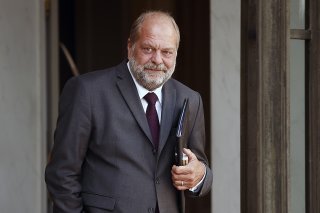 Le ministre de la justice français Eric Dupond-Moretti est jugé depuis lundi et jusqu'au 16 novembre pour "prise illégale d'intérêts" (archives). KEYSTONE/EPA/YOAN VALAT