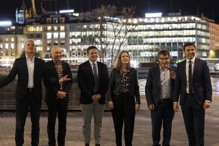 Les six candidats socialistes à la succession d'Alain Berset au Conseil fédéral ont passé leur premier oral à Genève, devant les membres de leur parti. KEYSTONE/SALVATORE DI NOLFI