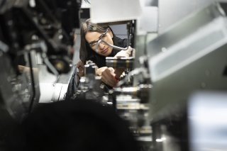 L'industrie suisse souffre du ralentissement conjoncturel observé en Europe et dans les autres marchés importants . (Archives) KEYSTONE/GAETAN BALLY