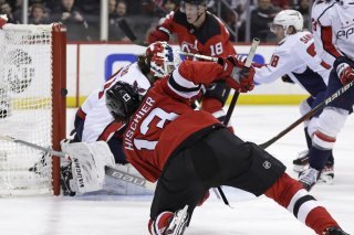 Nico Hischier est l'un des candidats au titre de MVP des Sports Awards KEYSTONE/AP/Adam Hunger