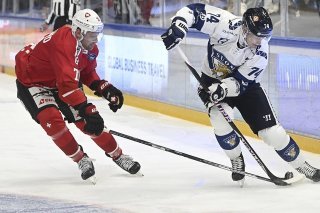 Antti Suomela: un triplé contre la Suisse KEYSTONE/AP/Antti Aimo-Koivisto