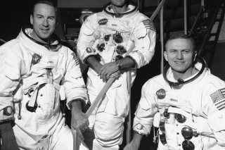 Frank Borman (à droite sur le cliché) a commandé la légendaire mission Apollo 8, la première à s'être mise en orbite autour de la Lune (archives). KEYSTONE/AP