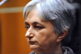 Monique Olivier, ici en 2008, a déjà été condamnée deux fois par des cours d'assises, à la perpétuité en 2008 puis à 20 ans en 2018, pour complicité dans des crimes de "l'ogre des Ardennes". KEYSTONE/AP POOL AFP/DENIS CHARLET