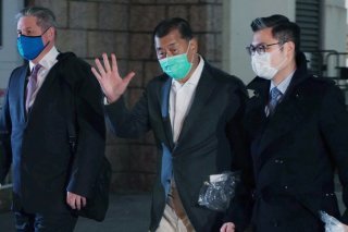 Jimmy Lai est emprisonné déjà depuis trois ans en vertu d'une loi radicale sur la sécurité nationale, imposée par Pékin en 2020 (archives). KEYSTONE/AP/Vincent Yu