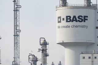 Markus Kamieth succédera en avril 2024 à l'actuel directeur général, Martin Brudermüller, pour relancer le groupe BASF fragilisé depuis la guerre russe en Ukraine. (archives) KEYSTONE/DPA/UWE ANSPACH