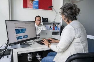 Les cabinets médicaux viennent à manquer dans certaines régions du Valais