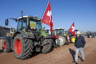 La révolte paysanne donne lieu à la création d'un comité "Action Agricole Valais".