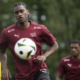 Insuffisamment remis d'une blessure, Joël Monteiro quitte le camp de l'équipe de Suisse KEYSTONE/GIAN EHRENZELLER