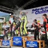 Mike Coppens et Christophe Roux au sommet du podium lors du Rallye du Chablais 2024