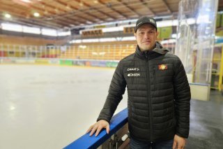 Eric Castonguay a troqué le costume de joueur pour celui d'entraîneur-assistant du HC Sierre.