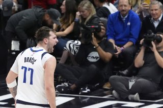 Doncic et les Mavericks ont gagné l'acte II mardi à L.A. KEYSTONE/AP/Mark J. Terrill