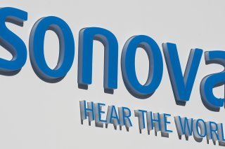 Sonova a fait les frais d'effets de changes négatifs lors de l'exercice 2023/2024 (archives). KEYSTONE/ENNIO LEANZA